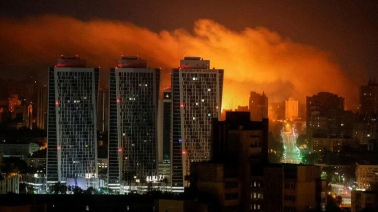 Панорама ударов по Киеву в ночь на 10 июля. Фото Reuters