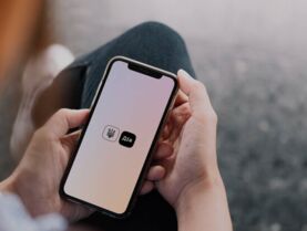 В приложении "Дия" неожиданно начали взыскивать комиссию при покупках гособлигаций. Что происходит?