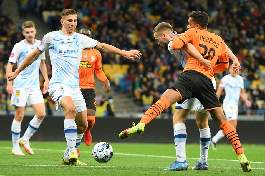 Шахтер выборол победу