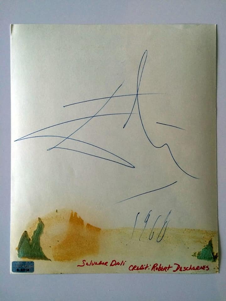 Автограф Дали