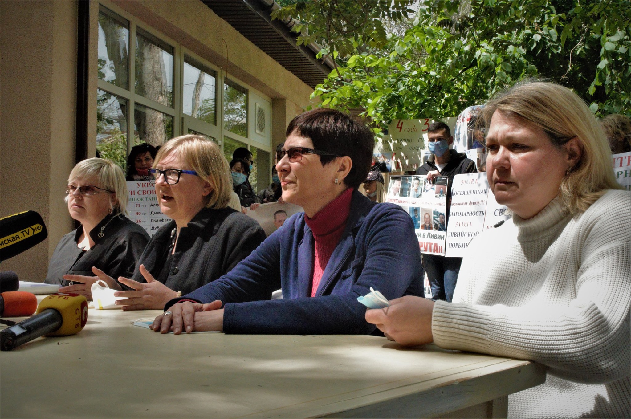 В Одессу возвращаются освобожденные из Ливии моряки