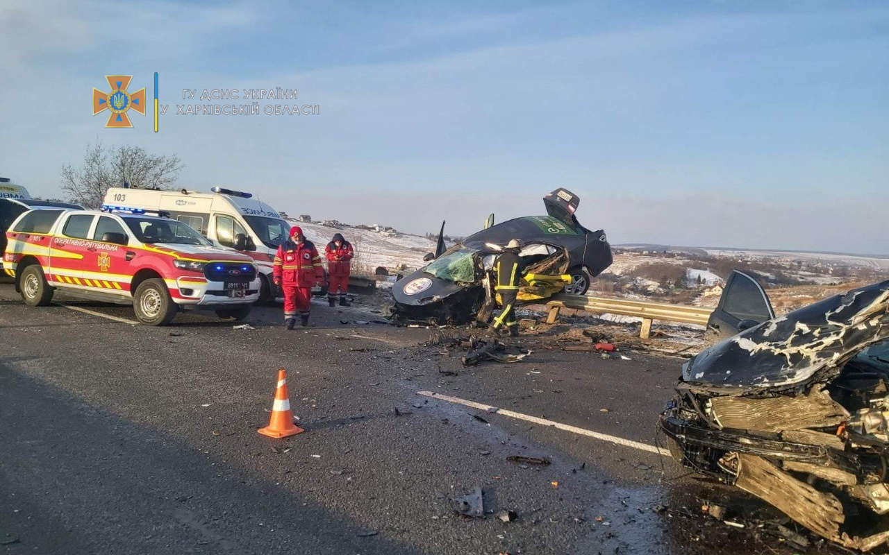 смертельное ДТП произошло утром 12 января под Харьковом