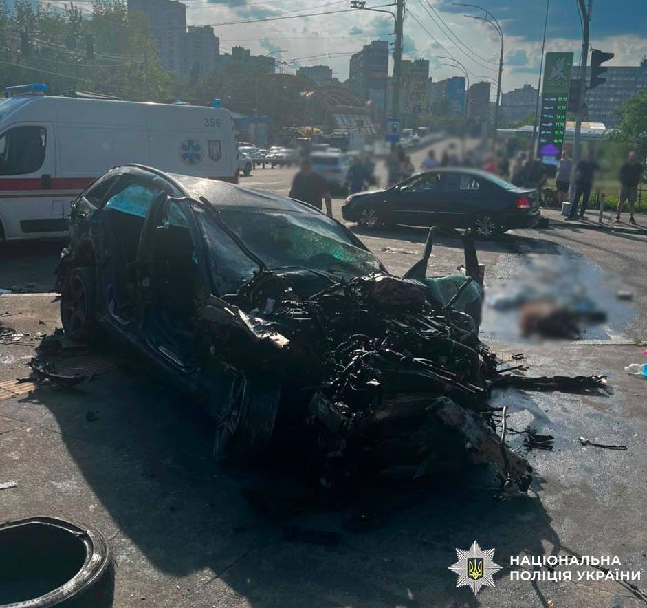 Фото последствия ДТП в Киеве. Источник &ndash; Полиция